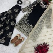 ✨ Pakistani Georgette Embroidered Garara Set ✨ - Image 2